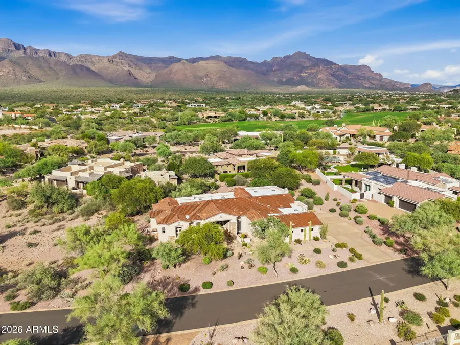 3205 S Ponderosa Drive, Gold Canyon, AZ 85118 - #3