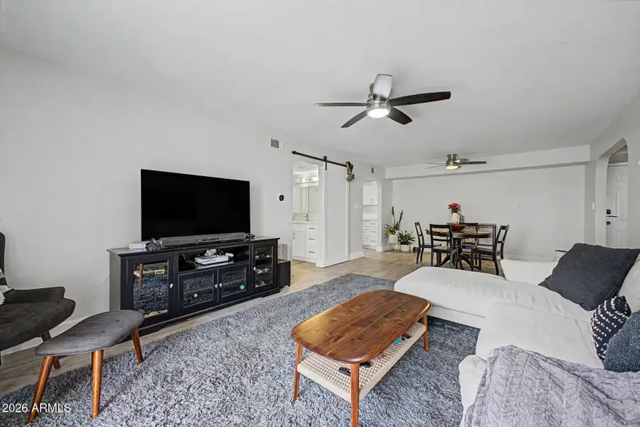 3825 E Camelback Road #122, Phoenix, AZ 85018 - #3