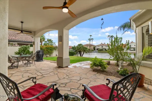 1902 E Willow Tree Court, Gilbert, AZ 85234