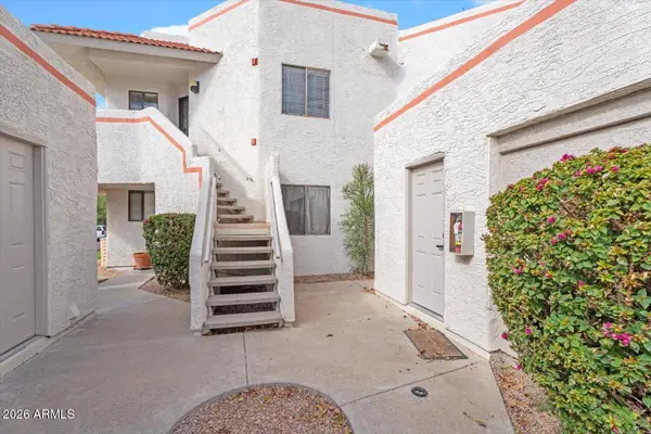 935 N Granite Reef Road #102, Scottsdale, AZ 85257