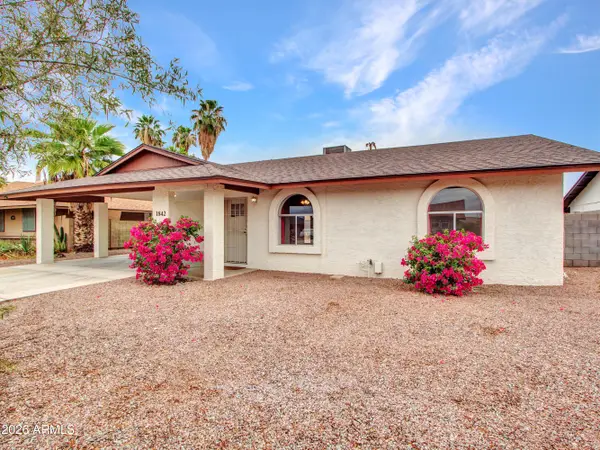 1842 E Grove Circle, Mesa, AZ 85204