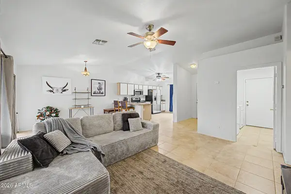 725 E Long Avenue, Buckeye, AZ 85326