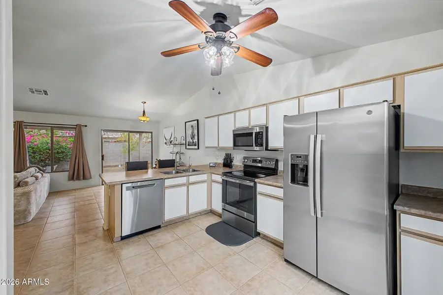 725 E Long Avenue, Buckeye, AZ 85326 - #2