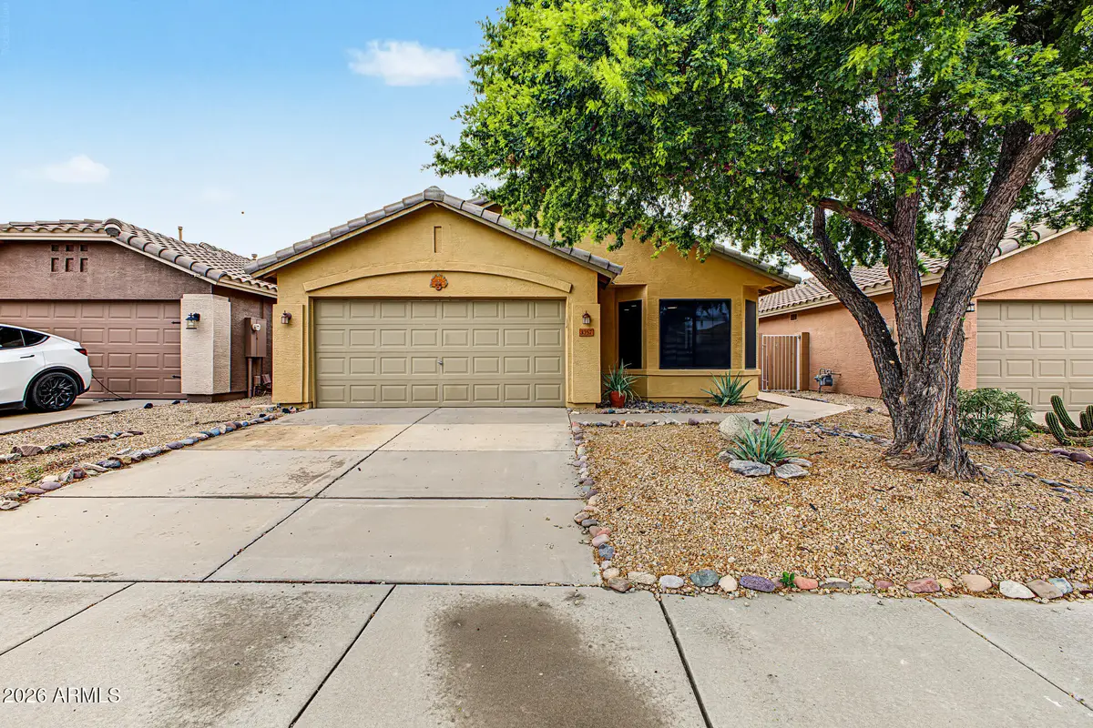 3357 E Blackhawk Drive, Phoenix, AZ 85050 - #1