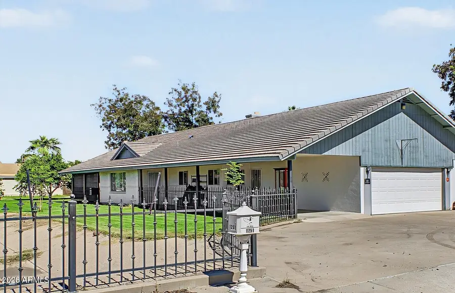 1251 N Gilbert Road, Mesa, AZ 85203 - #3