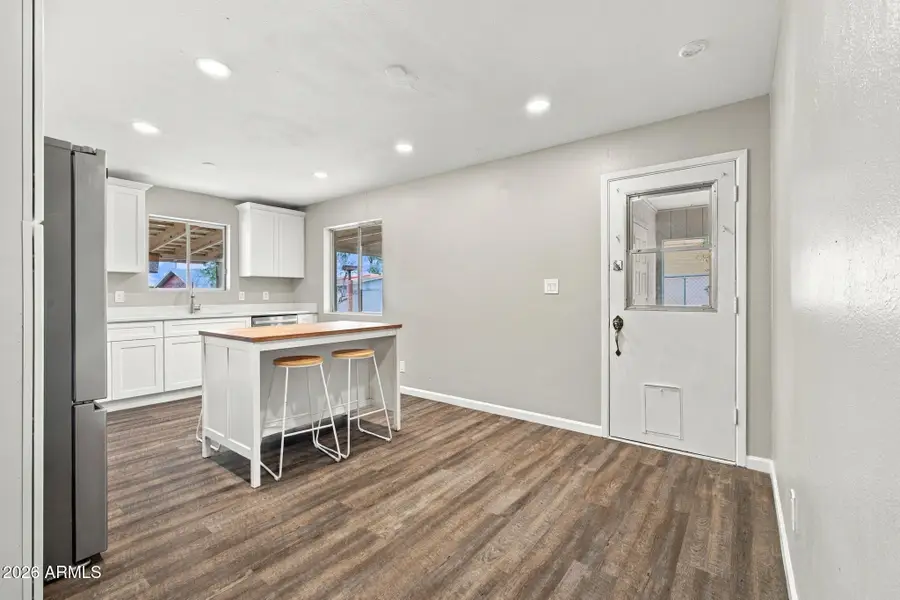 218 W Beautiful Lane, Phoenix, AZ 85041 - #3