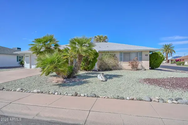 21002 N Welk Drive, Sun City, AZ 85373