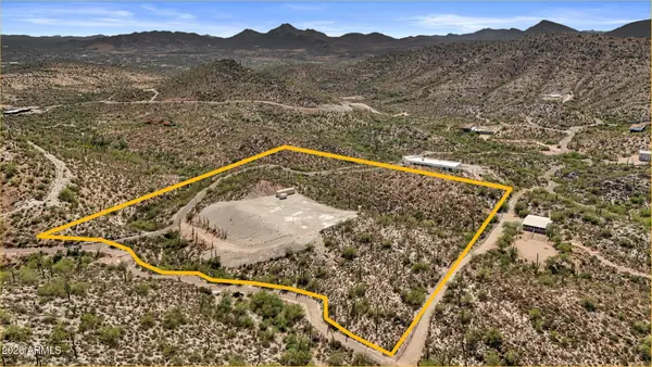 6600 E Cavalry Road, Cave Creek, AZ 85331
