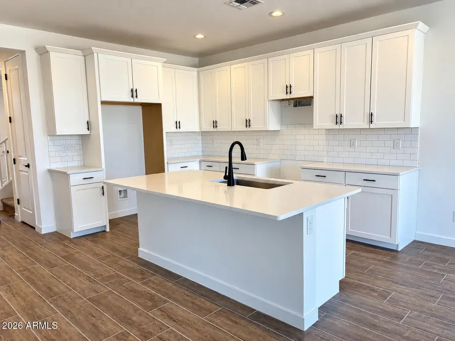 8028 W Eaton Road, Phoenix, AZ 85035 - #2