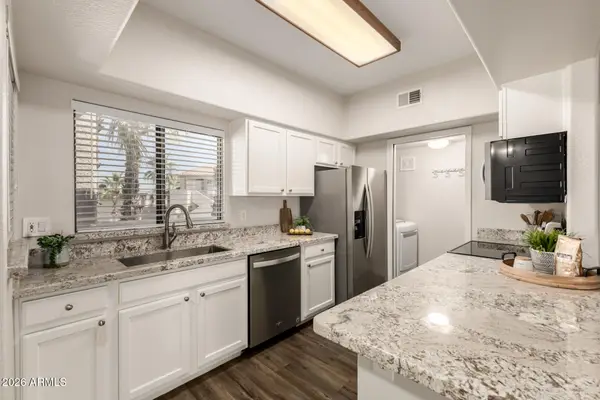10401 N Saguaro Boulevard #323, Fountain Hills, AZ 85268