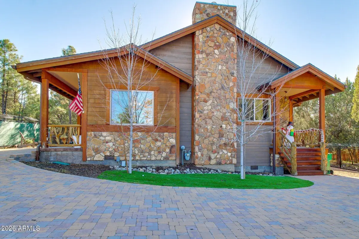 2640 N Eagle View Circle, Show Low, AZ 85901 - #1