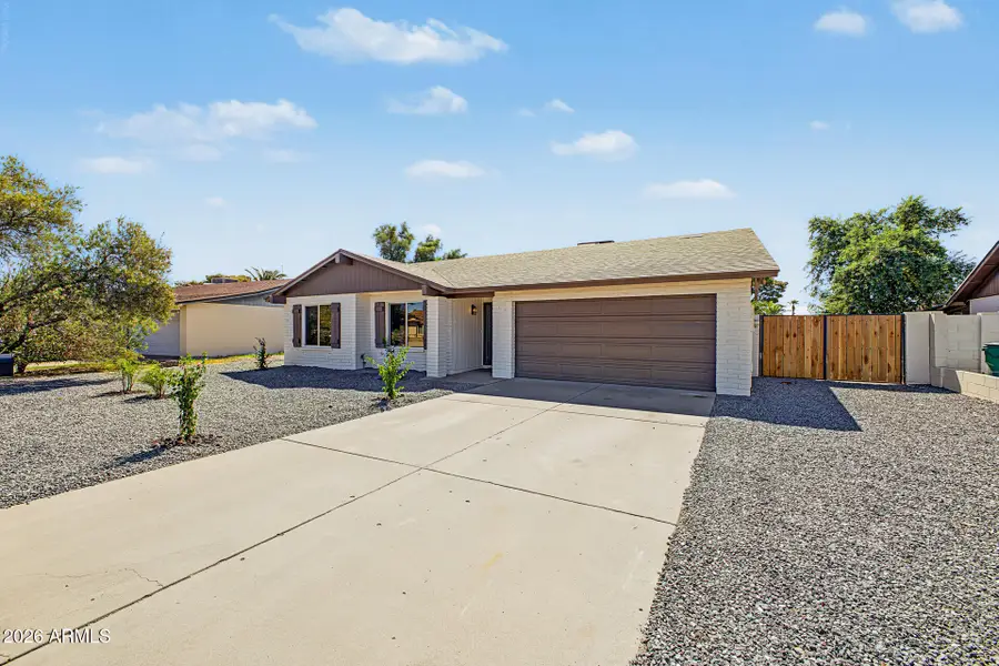 951 W Lindner Avenue, Mesa, AZ 85210 - #3