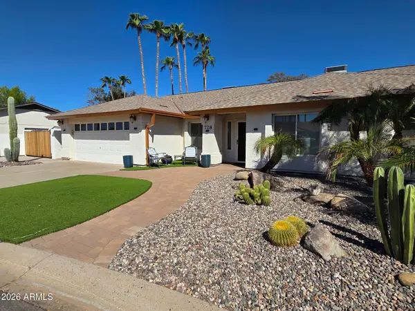 728 E Kings Avenue, Phoenix, AZ 85022