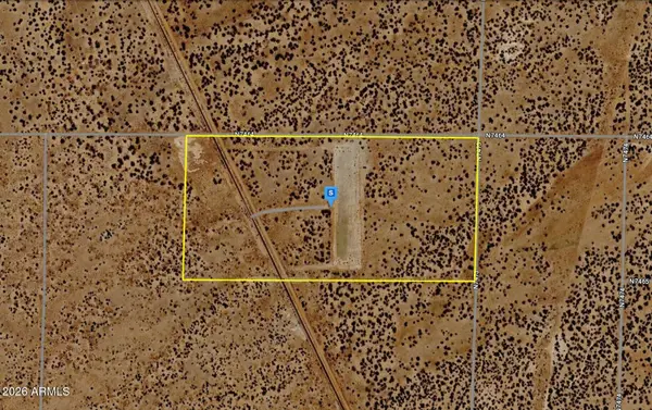 100 N 7464 --, St Johns, AZ 85936