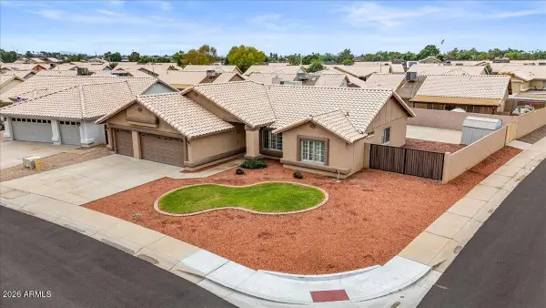17520 N 84th Lane, Peoria, AZ 85382