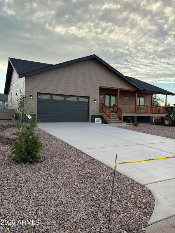 1060 S Ridgecreek Lane, Show Low, AZ 85901