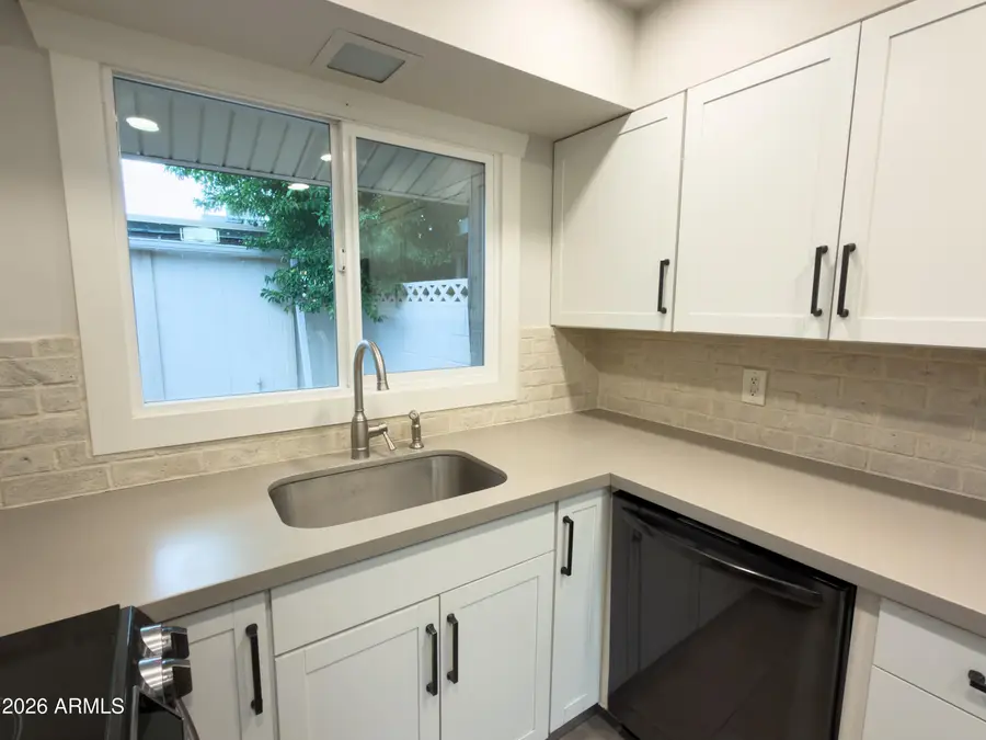 8449 E Montebello Avenue, Scottsdale, AZ 85250 - #3