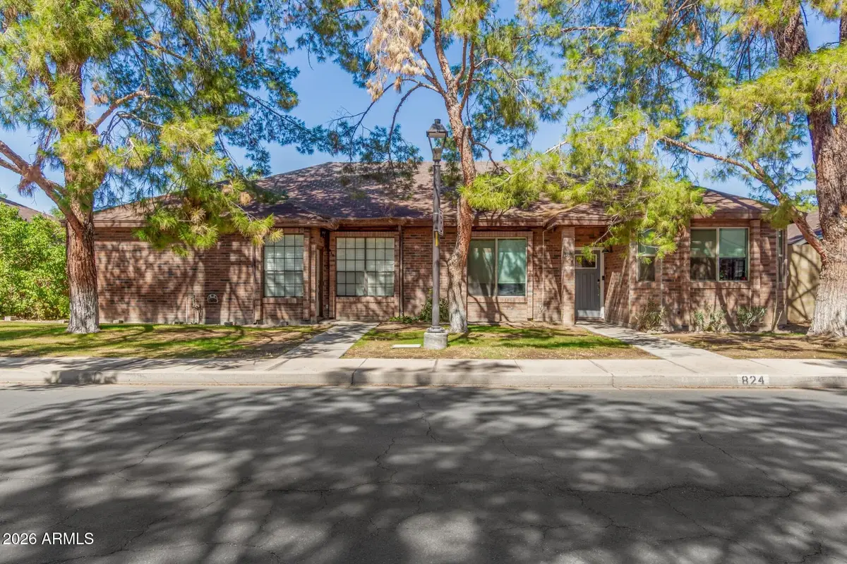 824 E Bruce Avenue, Gilbert, AZ 85234 - #1