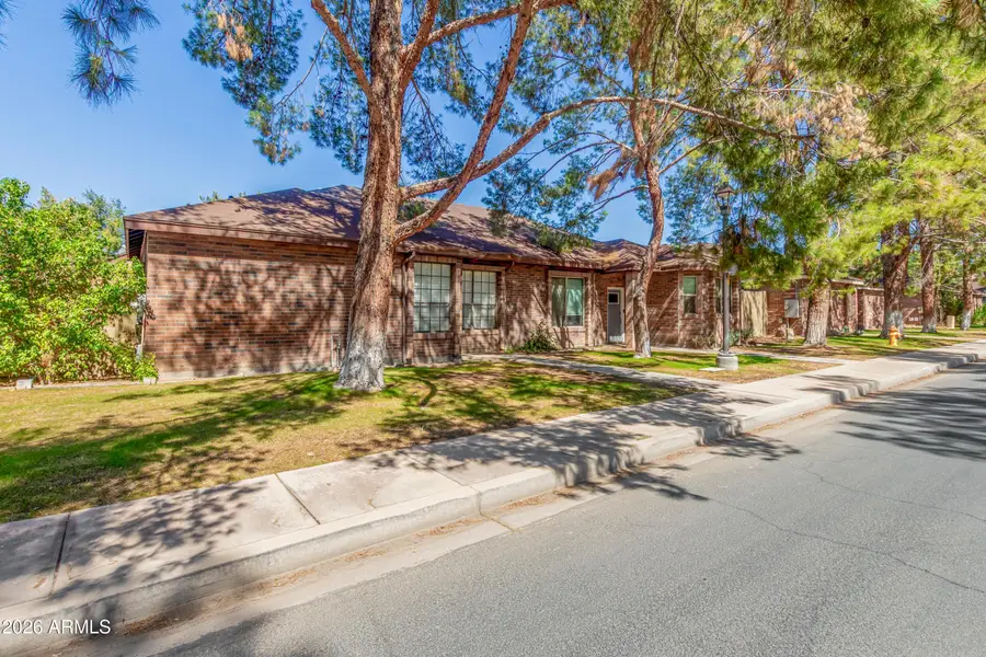824 E Bruce Avenue, Gilbert, AZ 85234 - #2