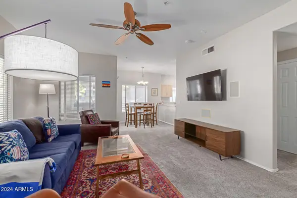 7401 W Arrowhead Clubhouse Drive #2046, Glendale, AZ 85308