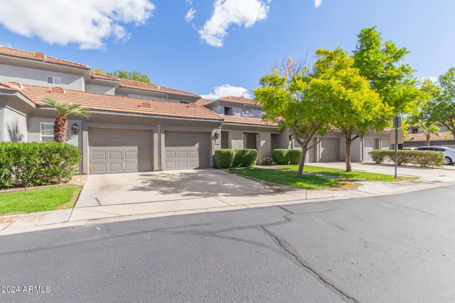 7401 W Arrowhead Clubhouse Drive #2046, Glendale, AZ 85308 - #2