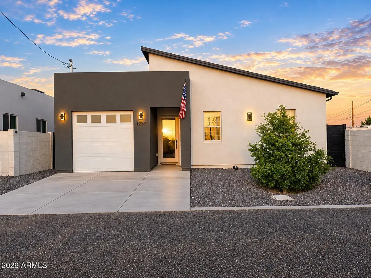 1237 S 15th Drive, Phoenix, AZ 85007 - #1