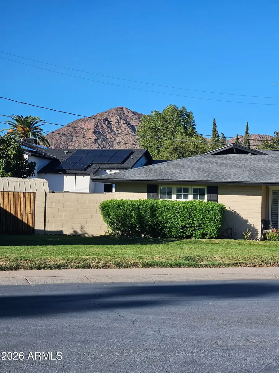 5047 E Cheery Lynn Road, Phoenix, AZ 85018 - #2
