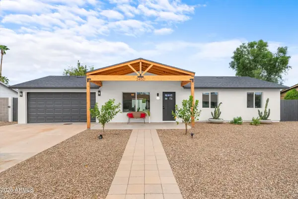 3450 E Sunnyside Drive, Phoenix, AZ 85028