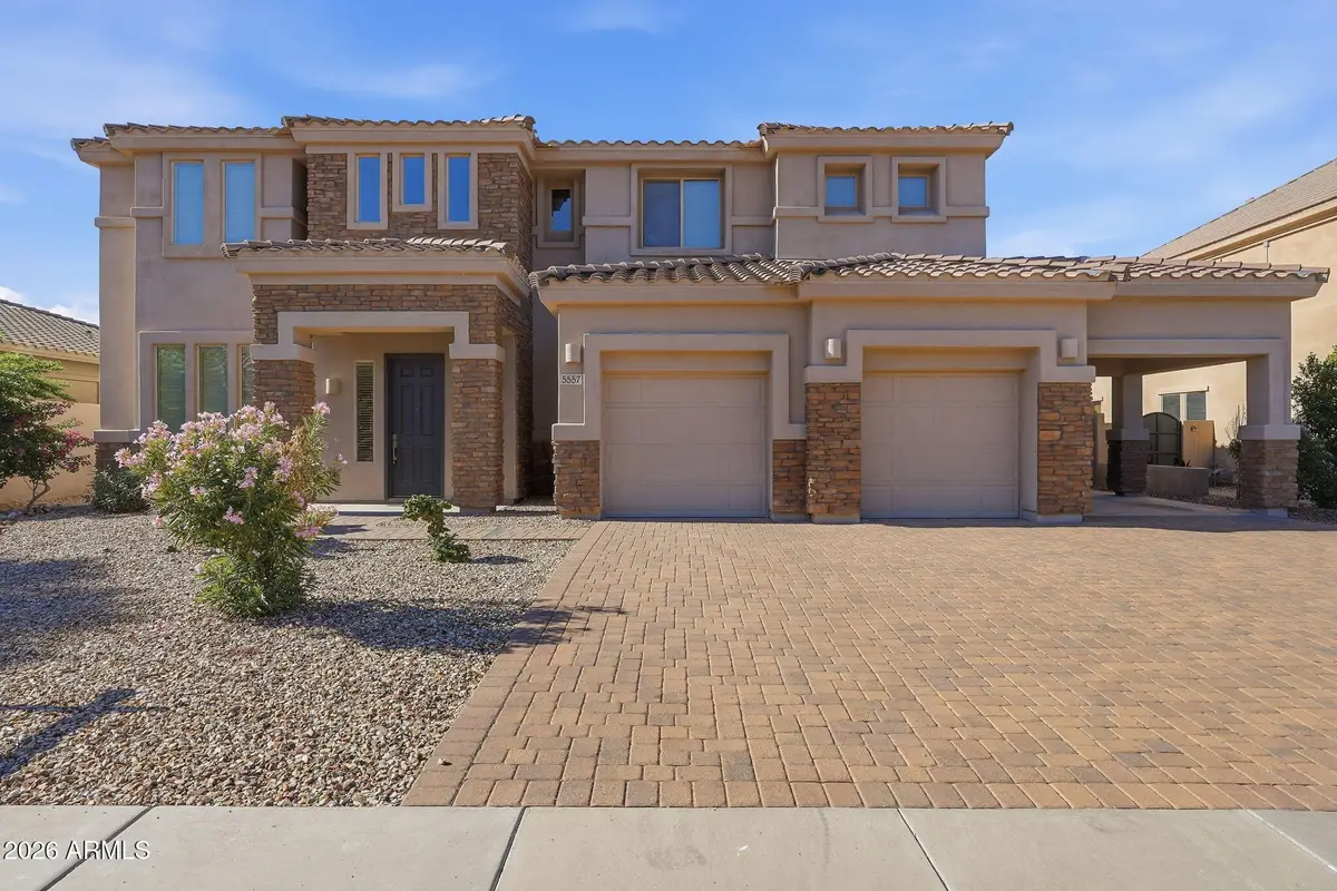 5557 W Mine Trail, Phoenix, AZ 85083 - #1