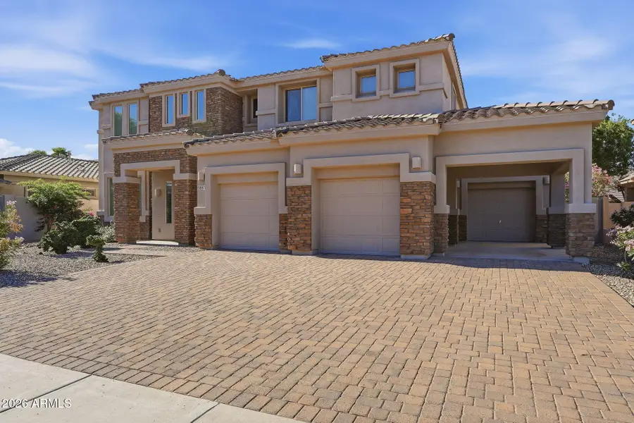 5557 W Mine Trail, Phoenix, AZ 85083 - #3