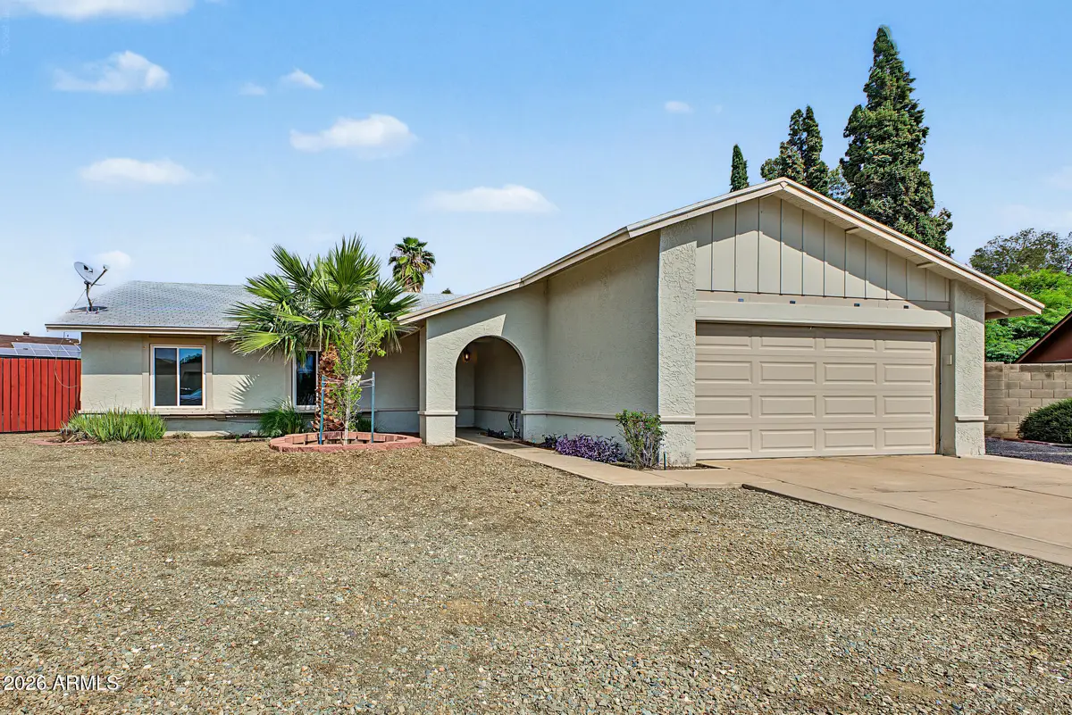 3136 W Kings Avenue, Phoenix, AZ 85053 - #1