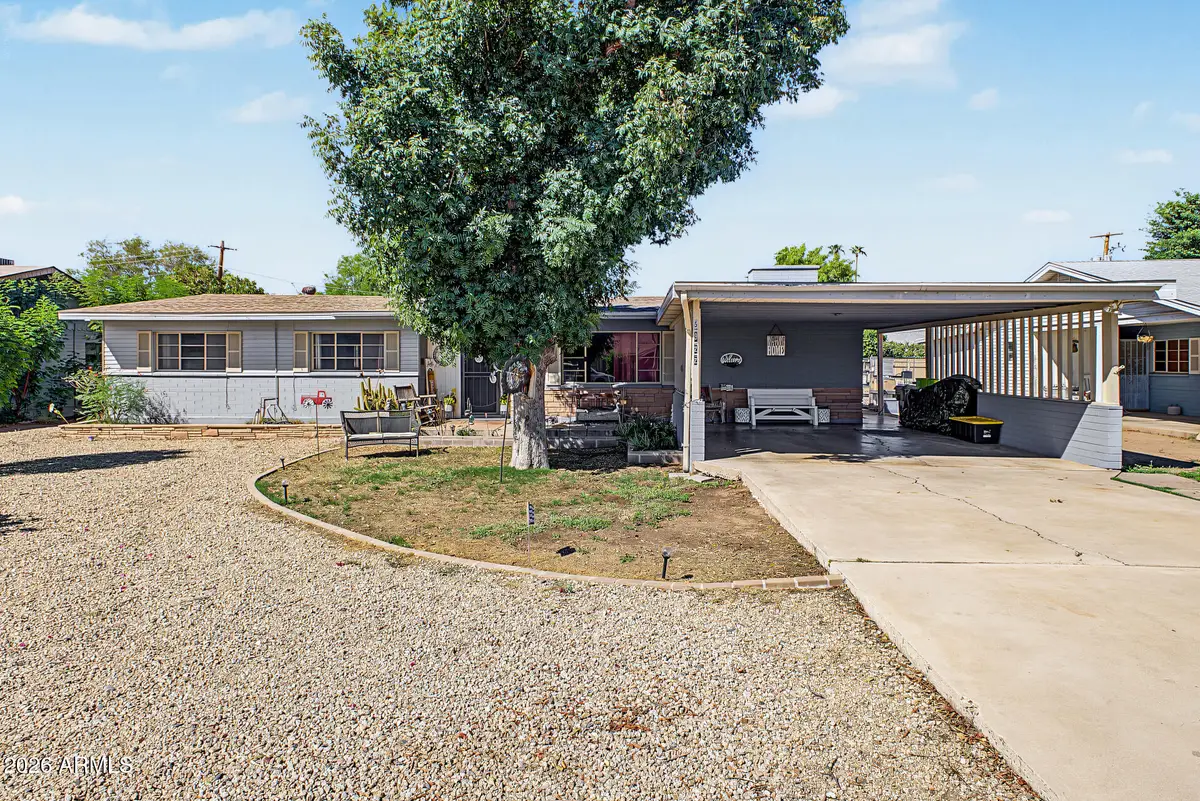 5822 W Morten Avenue, Glendale, AZ 85301 - #1