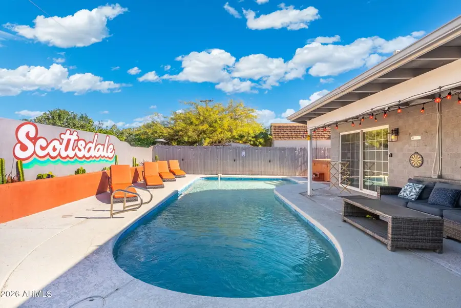 8714 E Plaza Avenue, Scottsdale, AZ 85250 - #2