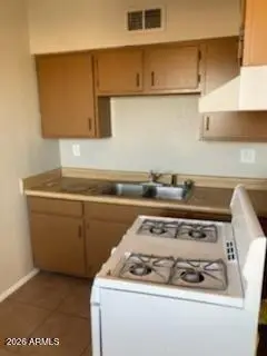 104 N Casa Grande Avenue, Casa Grande, AZ 85122 - #2