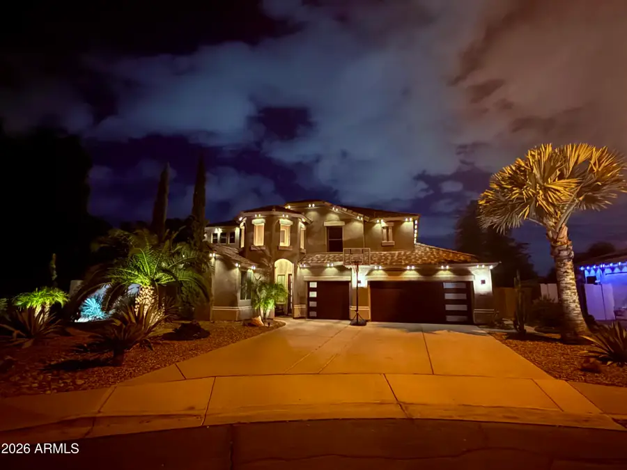 2878 S Cottonwood Drive, Gilbert, AZ 85295 - #2