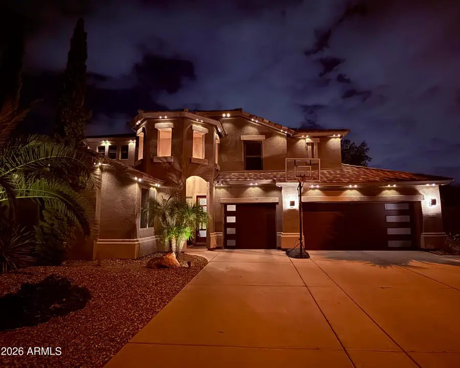 2878 S Cottonwood Drive, Gilbert, AZ 85295 - #3
