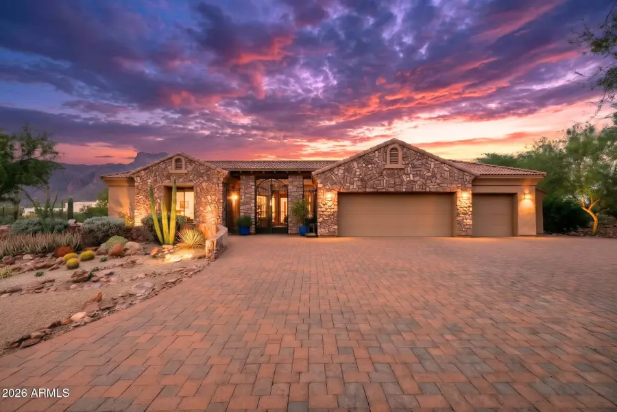 1135 S Broadway Lane, Gold Canyon, AZ 85119 - #2