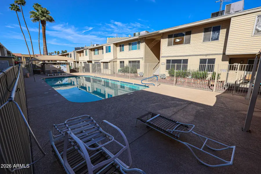2605 W Rose Lane #B-202, Phoenix, AZ 85017 - #2