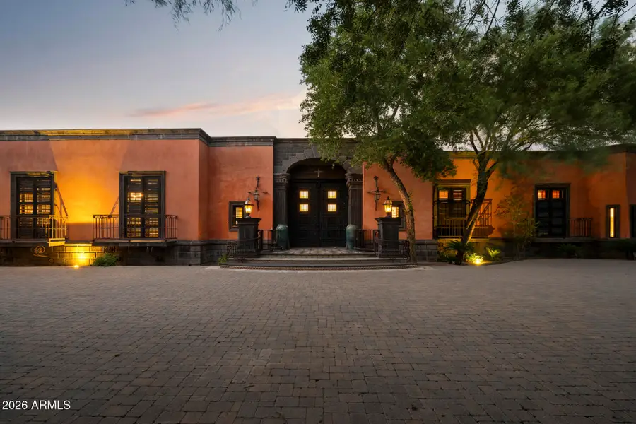 8100 N 68th Street, Paradise Valley, AZ 85253 - #3