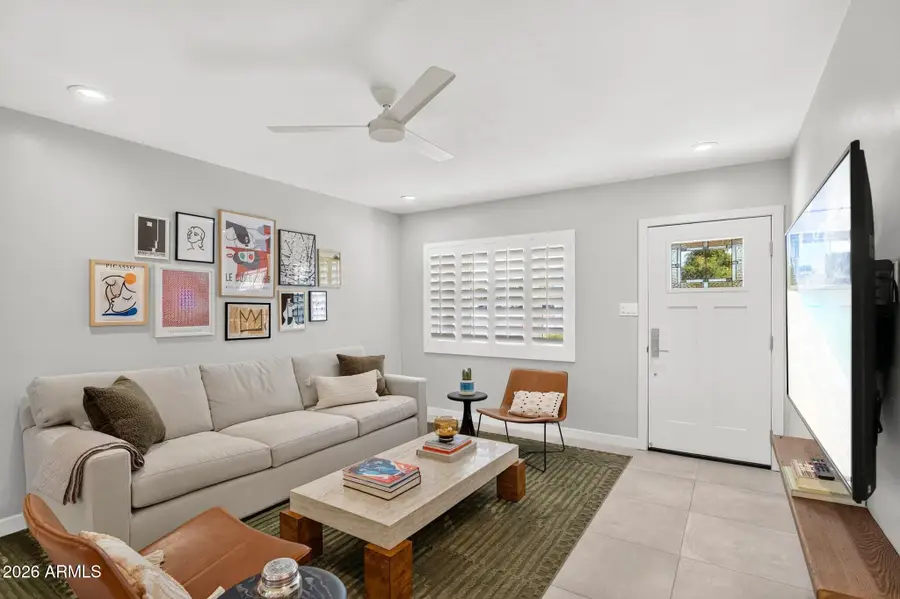 2734 E Highland Avenue, Phoenix, AZ 85016 - #3
