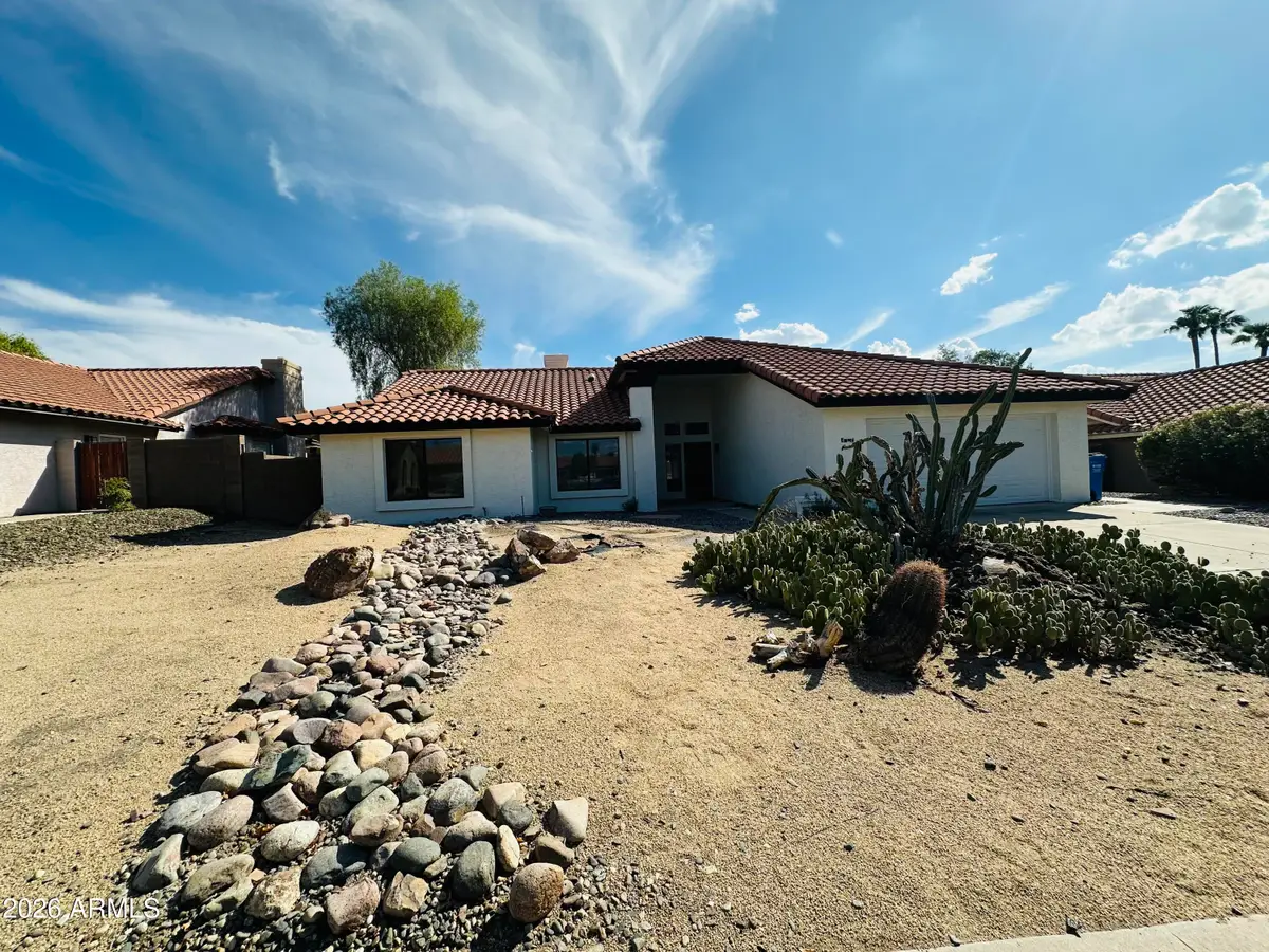 817 E Acoma Drive, Phoenix, AZ 85022 - #1