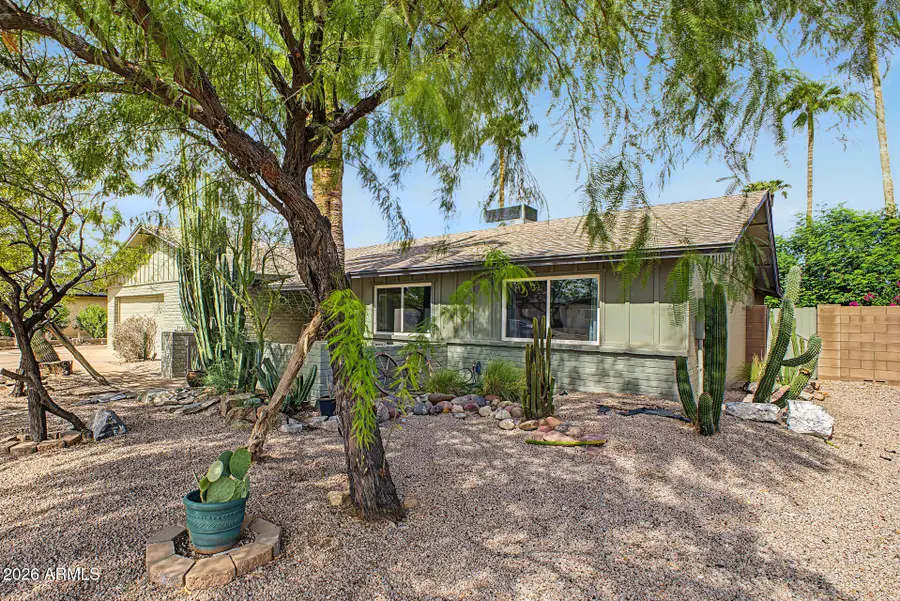 2642 W Juanita Circle, Mesa, AZ 85202 - #2