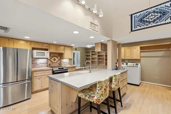 7352 N 7th Place, Phoenix, AZ 85020