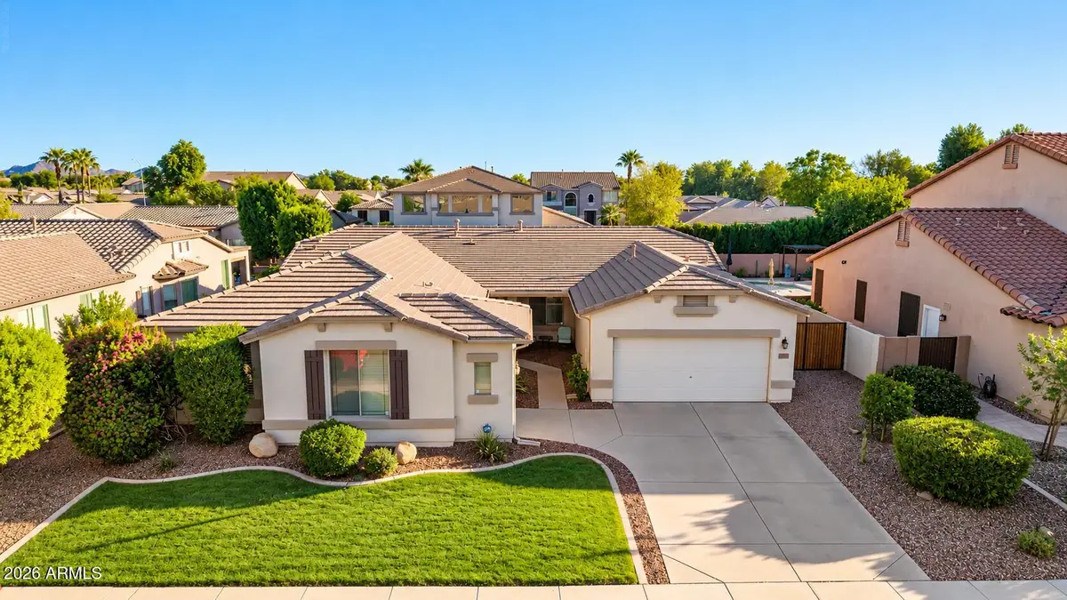 3331 E Horseshoe Drive, Chandler, AZ 85249 - #1