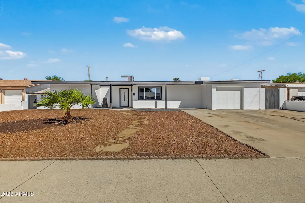 5640 W Highland Avenue, Phoenix, AZ 85031 - #1