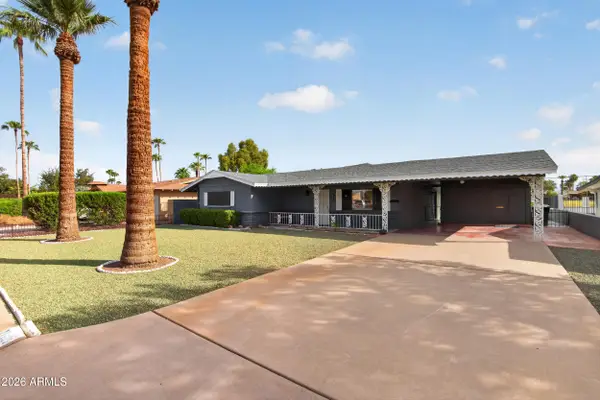 629 S Edgewater Drive, Mesa, AZ 85208