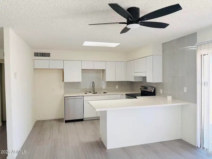 4244 W Encanto Boulevard, Phoenix, AZ 85009 - #2