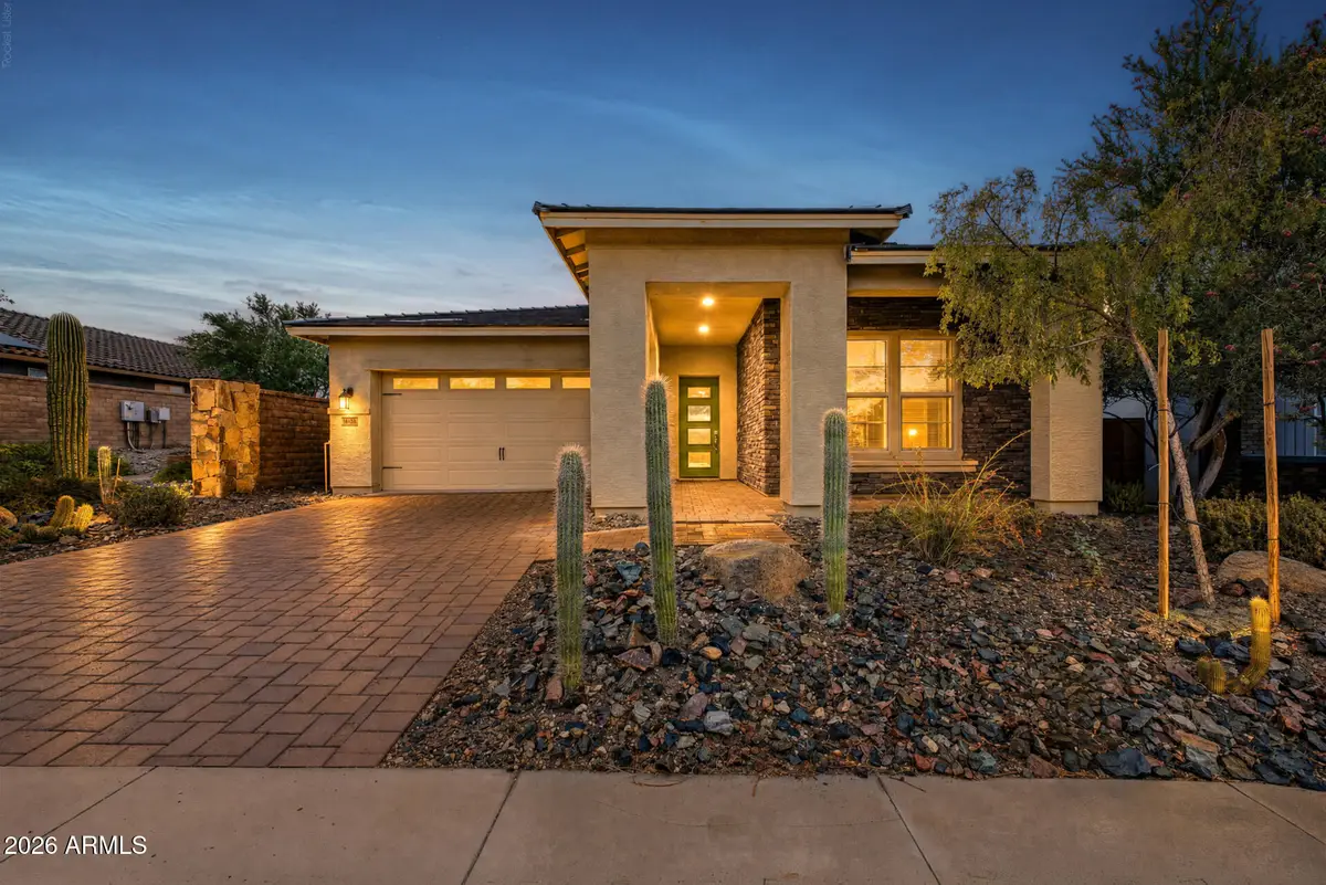 16458 W Gary Way, Goodyear, AZ 85338 - #1
