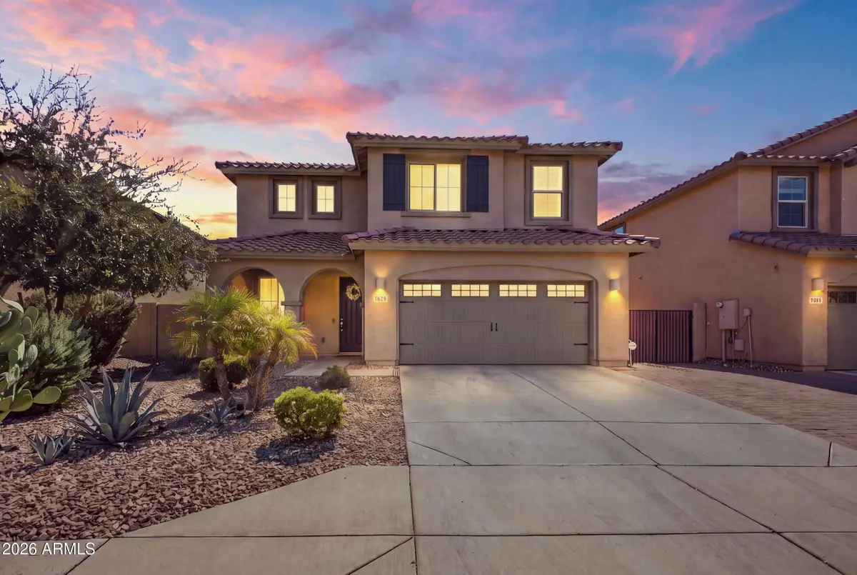 7629 W Fetlock Trail, Peoria, AZ 85383 - #1