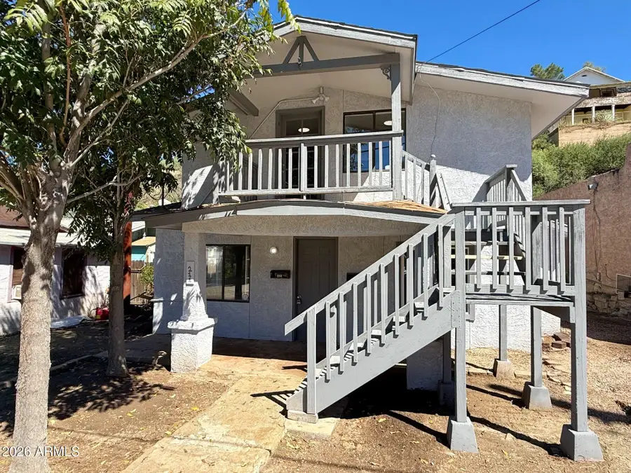 211 S Latham Boulevard, Miami, AZ 85539 - #2